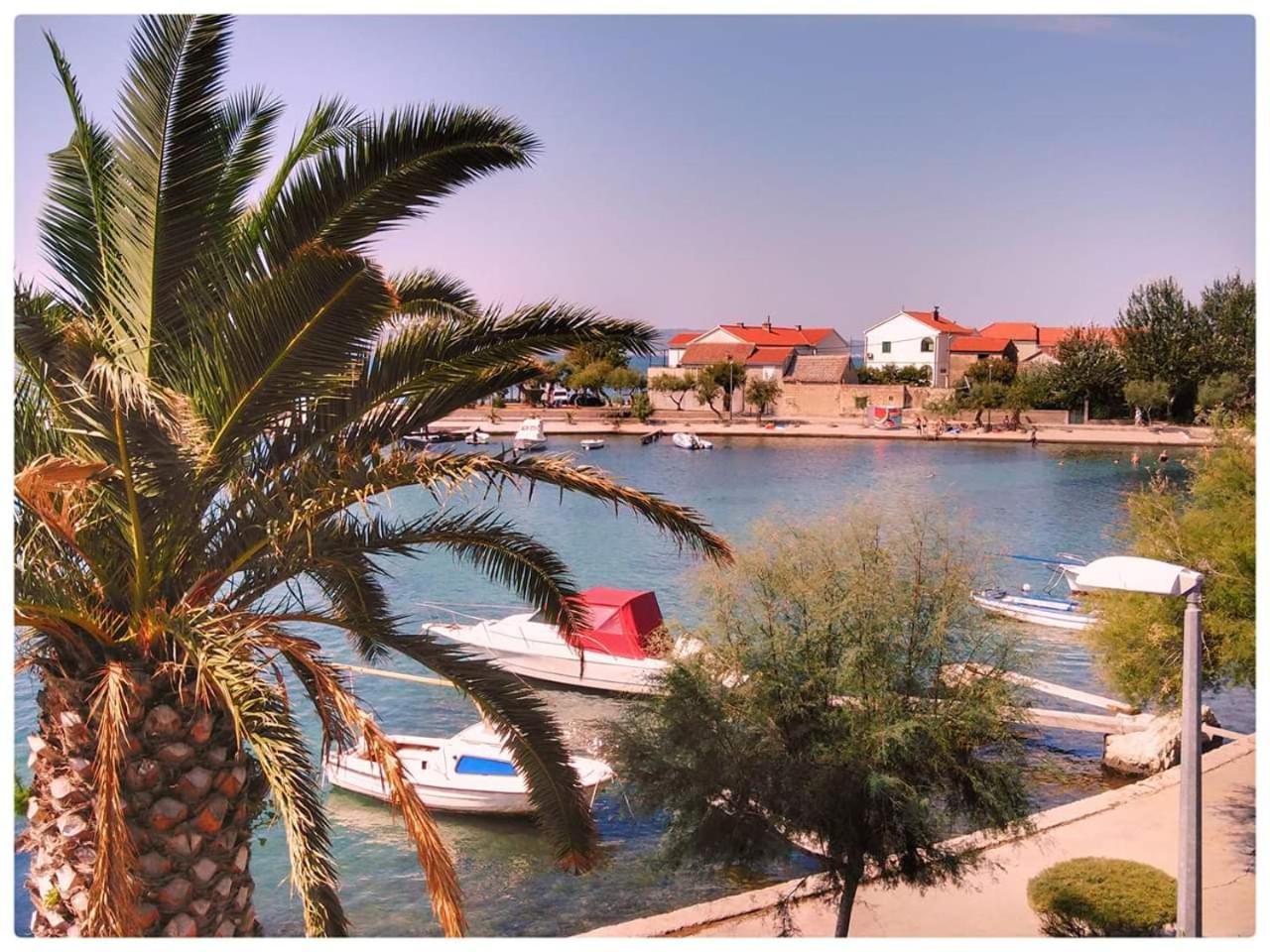 Apartments Mima Kaštela Екстериор снимка